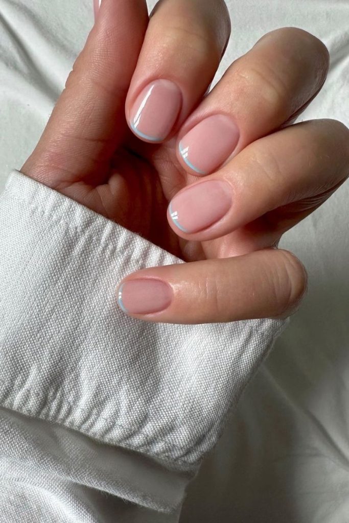 micro french manicure