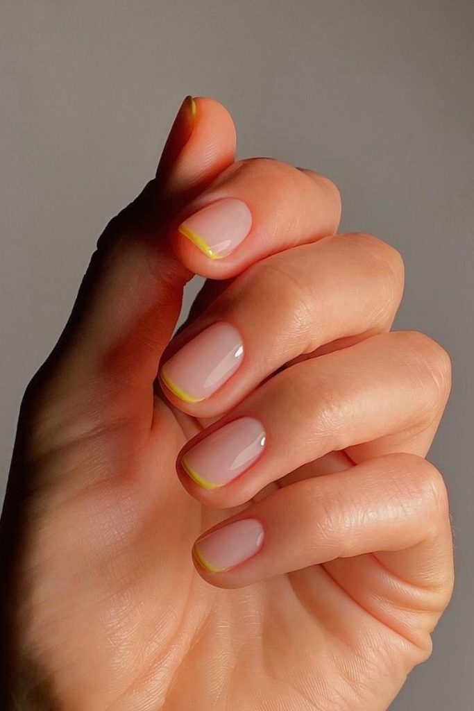 micro french manicure