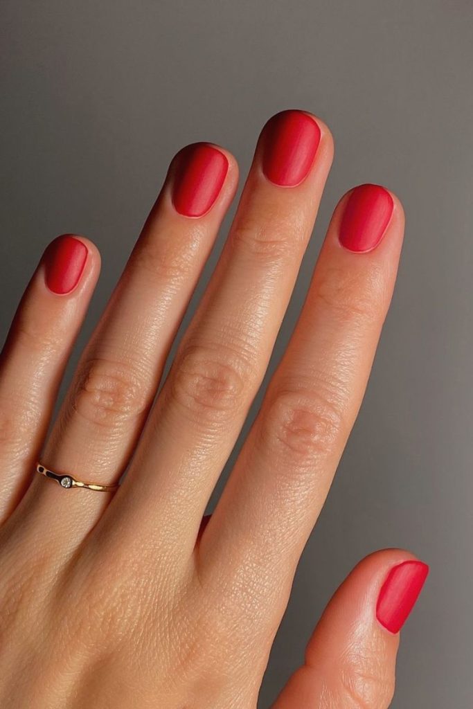 red nail ideas