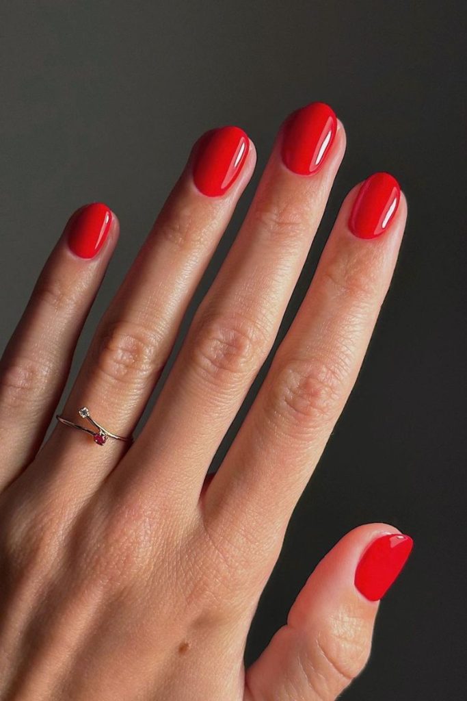 red nail ideas